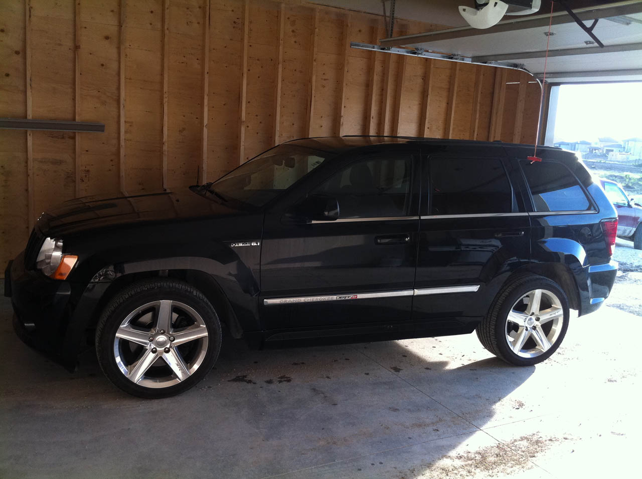 2008  Jeep Cherokee SRT8  picture, mods, upgrades